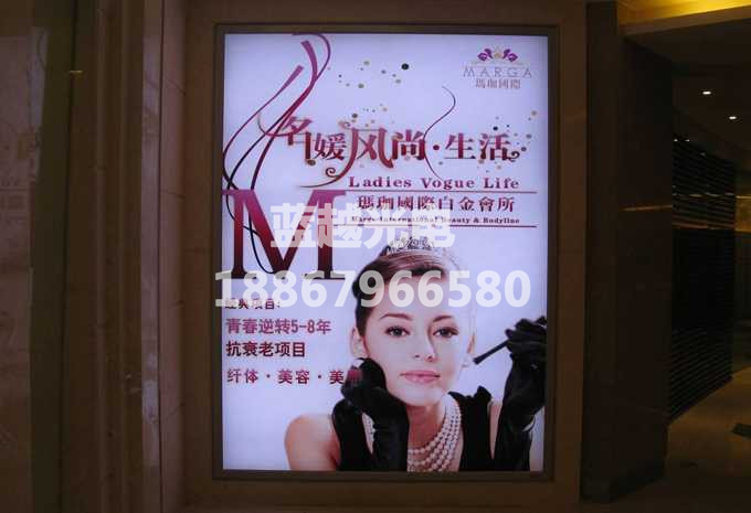 拉布灯箱3-产品展示 - 软膜灯箱_拉布灯箱_浙江滚动